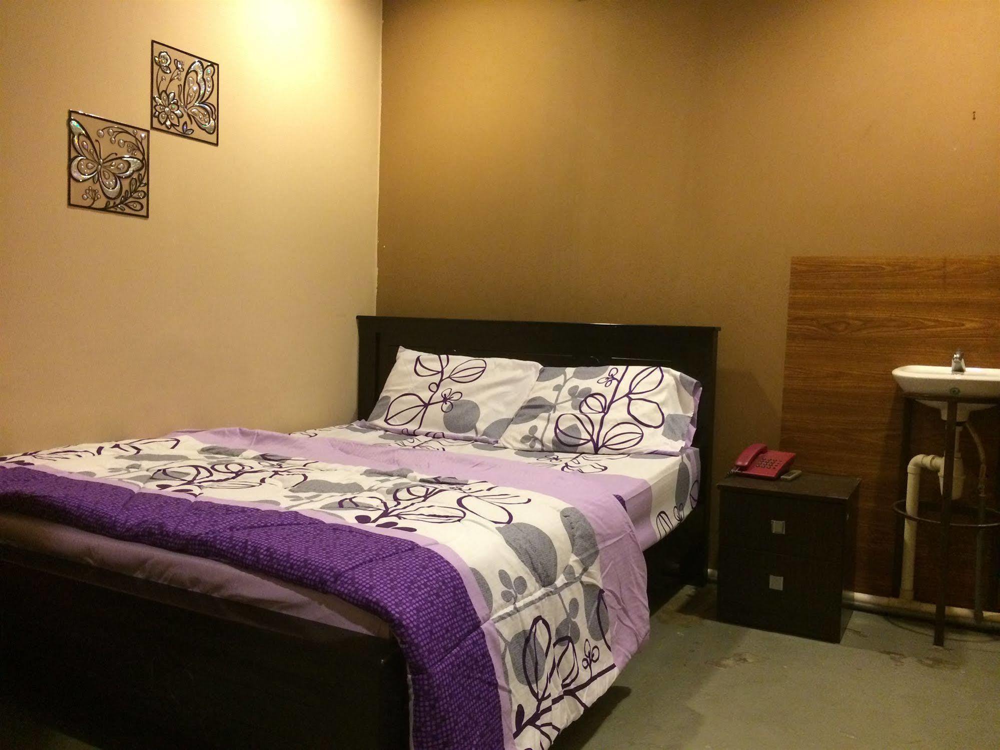 Funky Crib Hotel Kuala Lumpur Ngoại thất bức ảnh